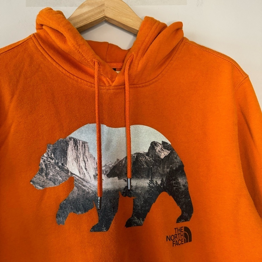 The North Face Bearinda Pullover Hoodie
Color:HERITAGE ORANGE - Picture 3 of 9
